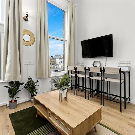 Cosy Place Near Camden Town Лондон Екстериор снимка