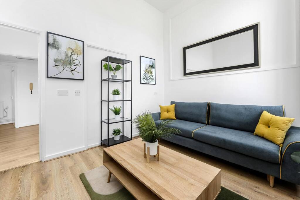 Cosy Place Near Camden Town Лондон Екстериор снимка